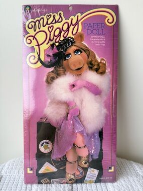Vintage 1980 Colorforms Miss Piggy Paper Doll Set
